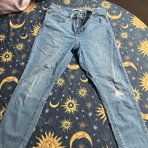 Levi’s 311 jeans